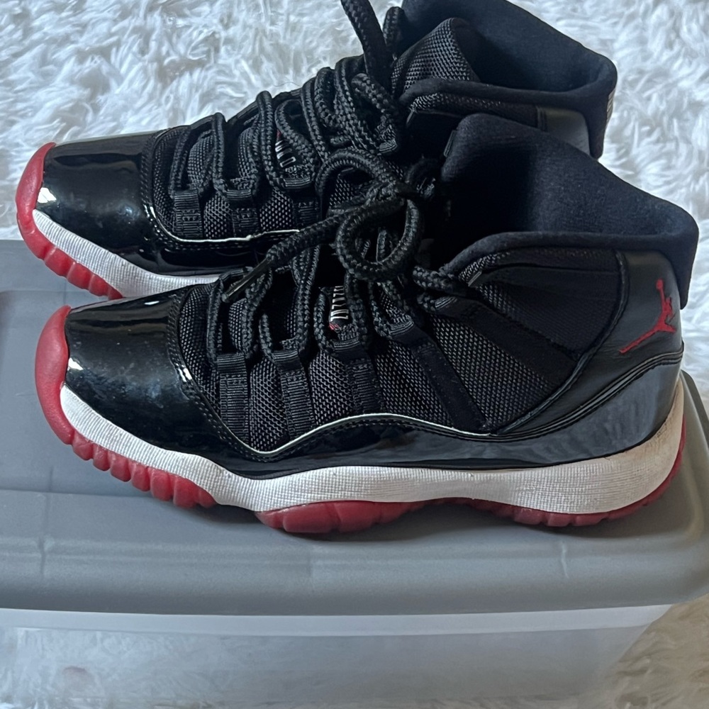 Youth Jordan 11